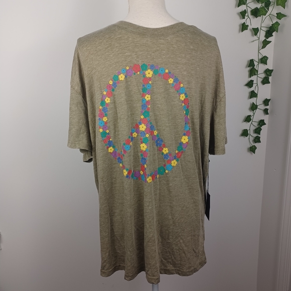 Forever 21 NEW Floral Peace Sign T-Shirt Men Large Green -Short Sleeve Tee - Picture 6 of 12